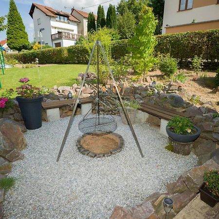 Ferienwohnung Grete Merzig Bagian luar foto