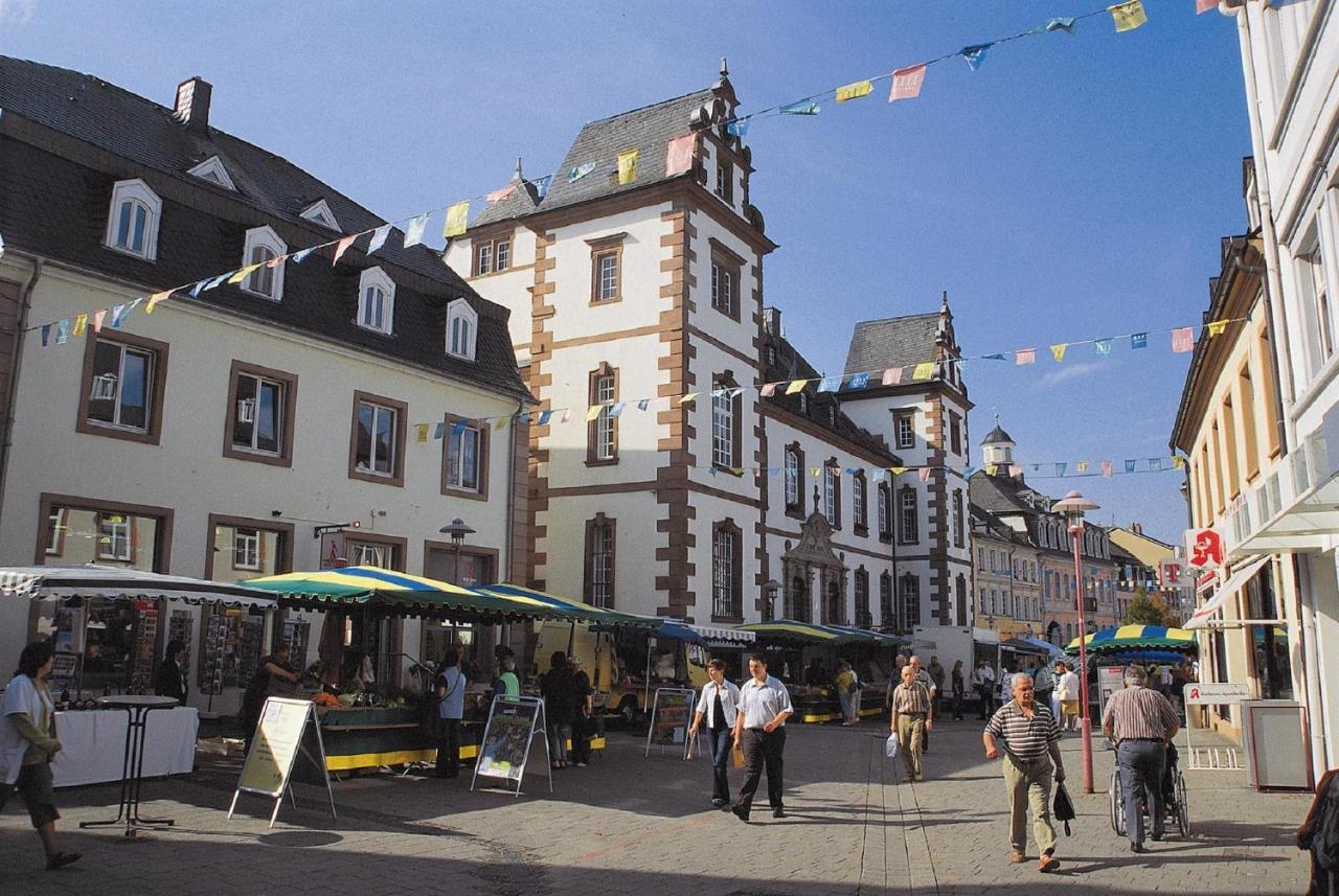 Ferienwohnung Grete Merzig Bagian luar foto